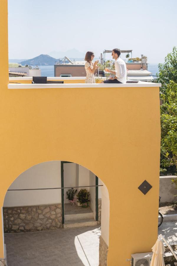 פרוסידה Villa Caterina B&B מראה חיצוני תמונה
