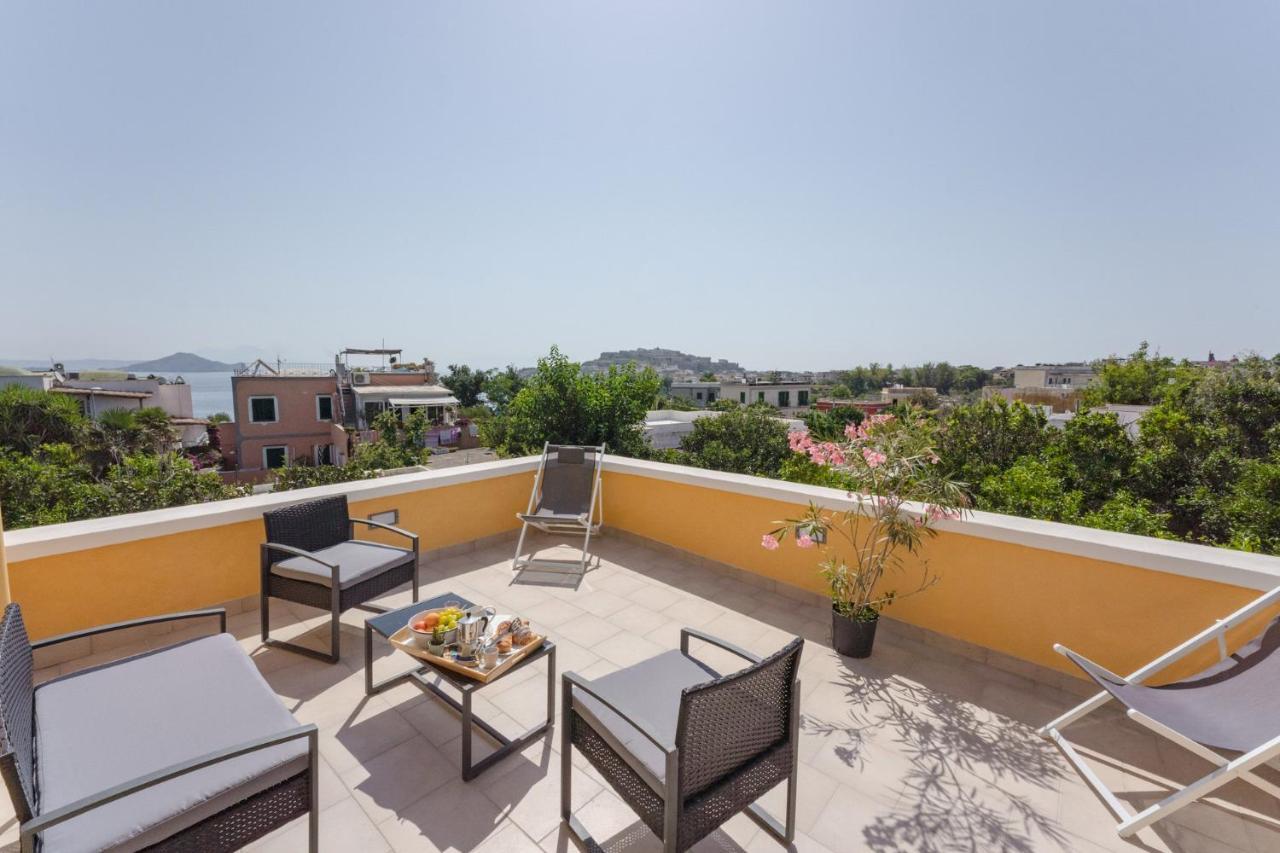 פרוסידה Villa Caterina B&B מראה חיצוני תמונה