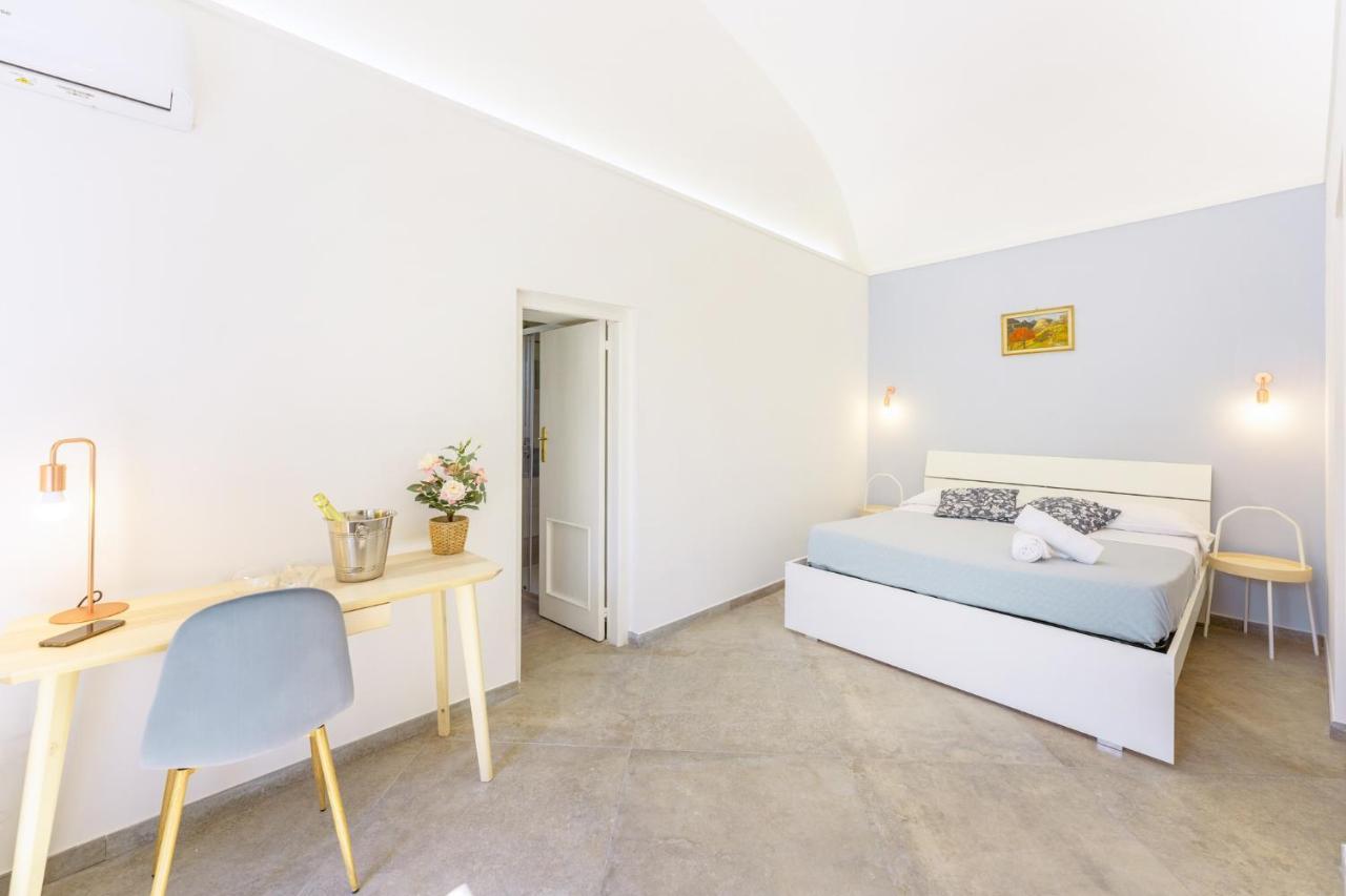 פרוסידה Villa Caterina B&B מראה חיצוני תמונה