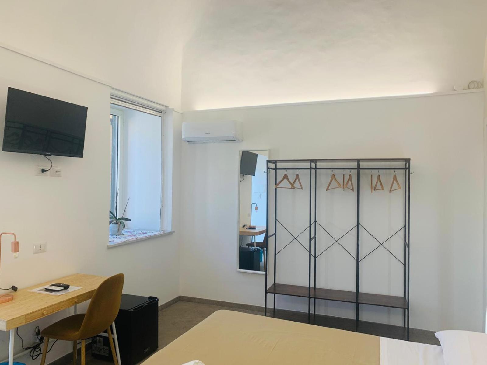 פרוסידה Villa Caterina B&B מראה חיצוני תמונה